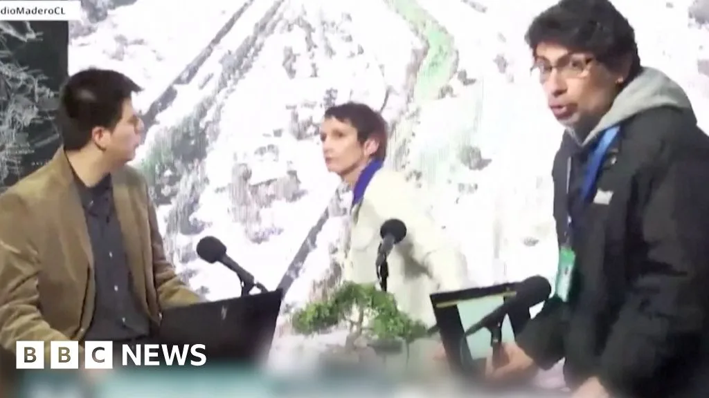 Moment Chile earthquake rocks live TV show
