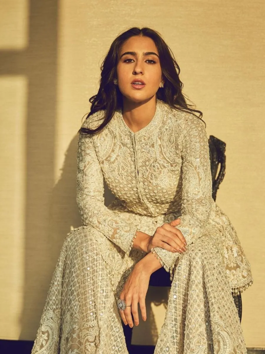 8 times Bollywood divas swirled and swayed in gorgeous sharara sets