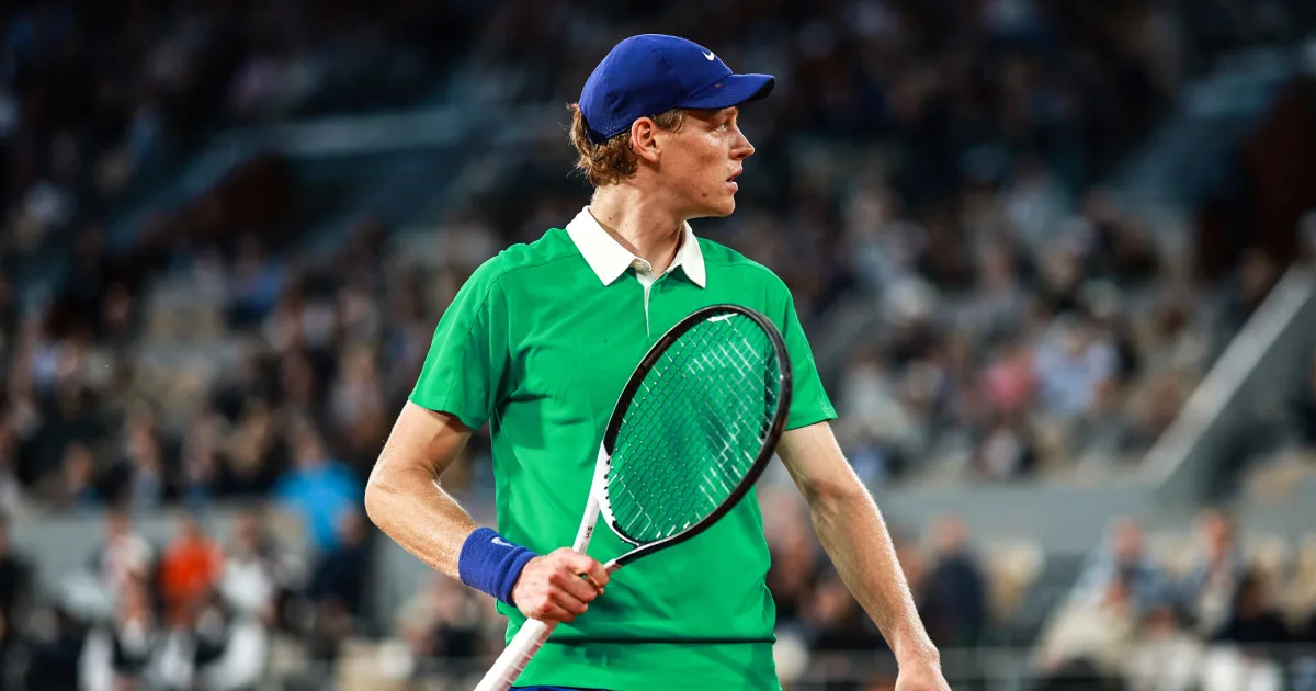 Sinner beats Djokovic to set up final against defending champion Alcaraz