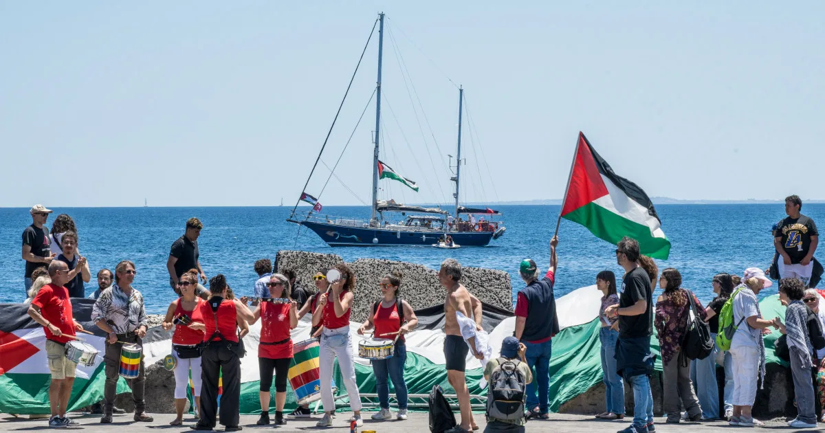 Israel vows to stop aid boat carrying Greta Thunberg from reaching Gaza