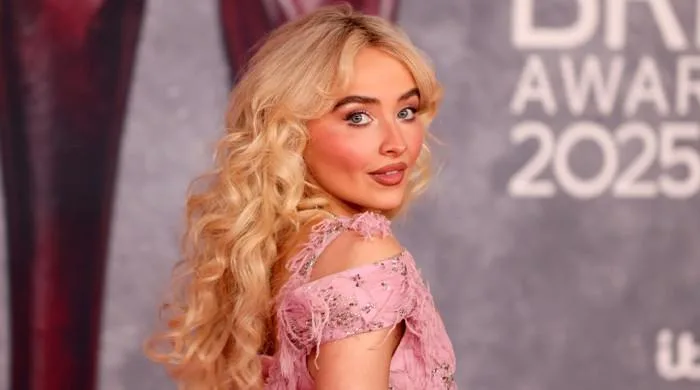 Sabrina Carpenter rocks the Primavera stage with ‘It's Raining Men' rendition